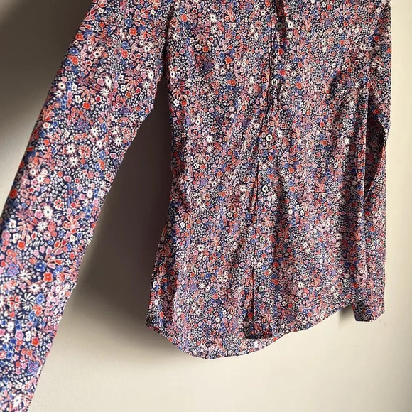 J. Crew • Liberty Kayoko Floral Slim Perfect Shirt - Picture 5 of 7